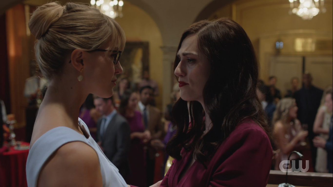 lena kara touching 4